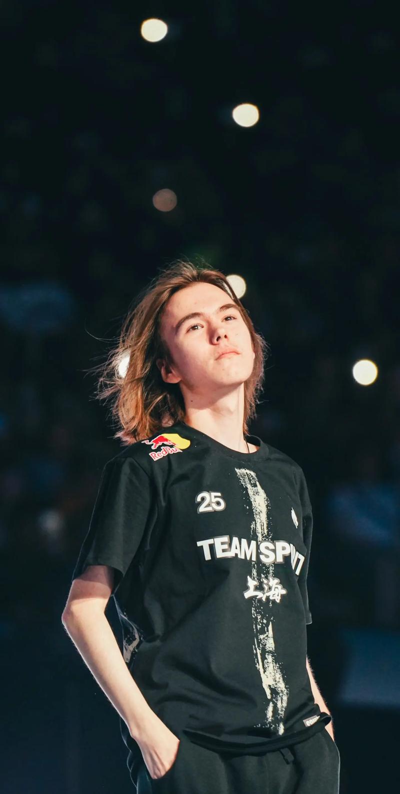 我们明天再战！Baicai Eco的三杀很难稳定局势。GL连续得分5分，击败了 TyLoo 2-1。